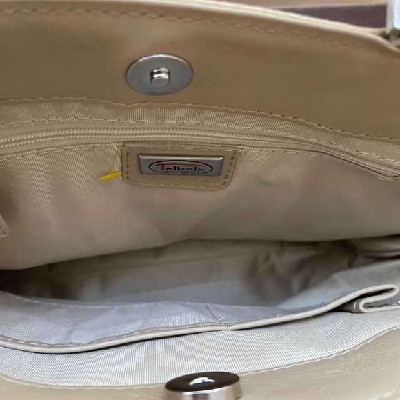 TALBOTS Leather/Patent Leather Handbag - Like new! - Picture 4 of 4